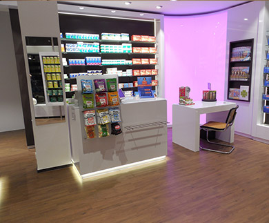 Möbel Apothekeneinrichtung 01
