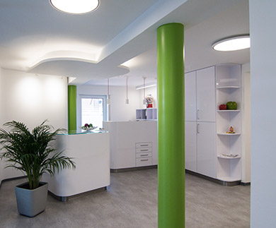 Moderne Anmeldung Arztpraxis 01