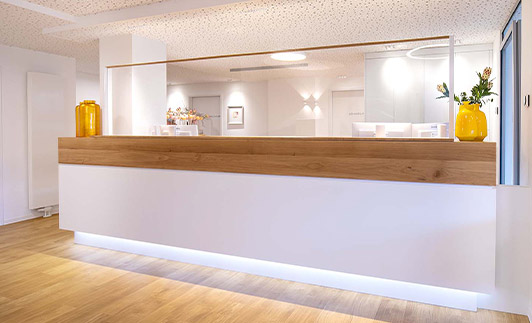 Moderne Anmeldung Arztpraxis 02